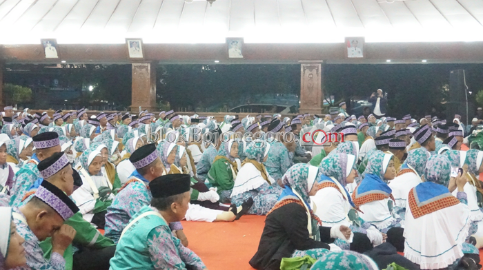 Jemaah Haji Saat Ini Mengerjakan Thawaf Qudum